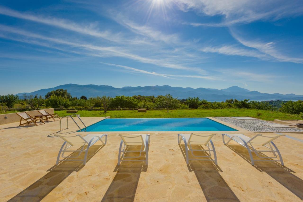 The Leaf House - Kefalonia リクスリオン エクステリア 写真
