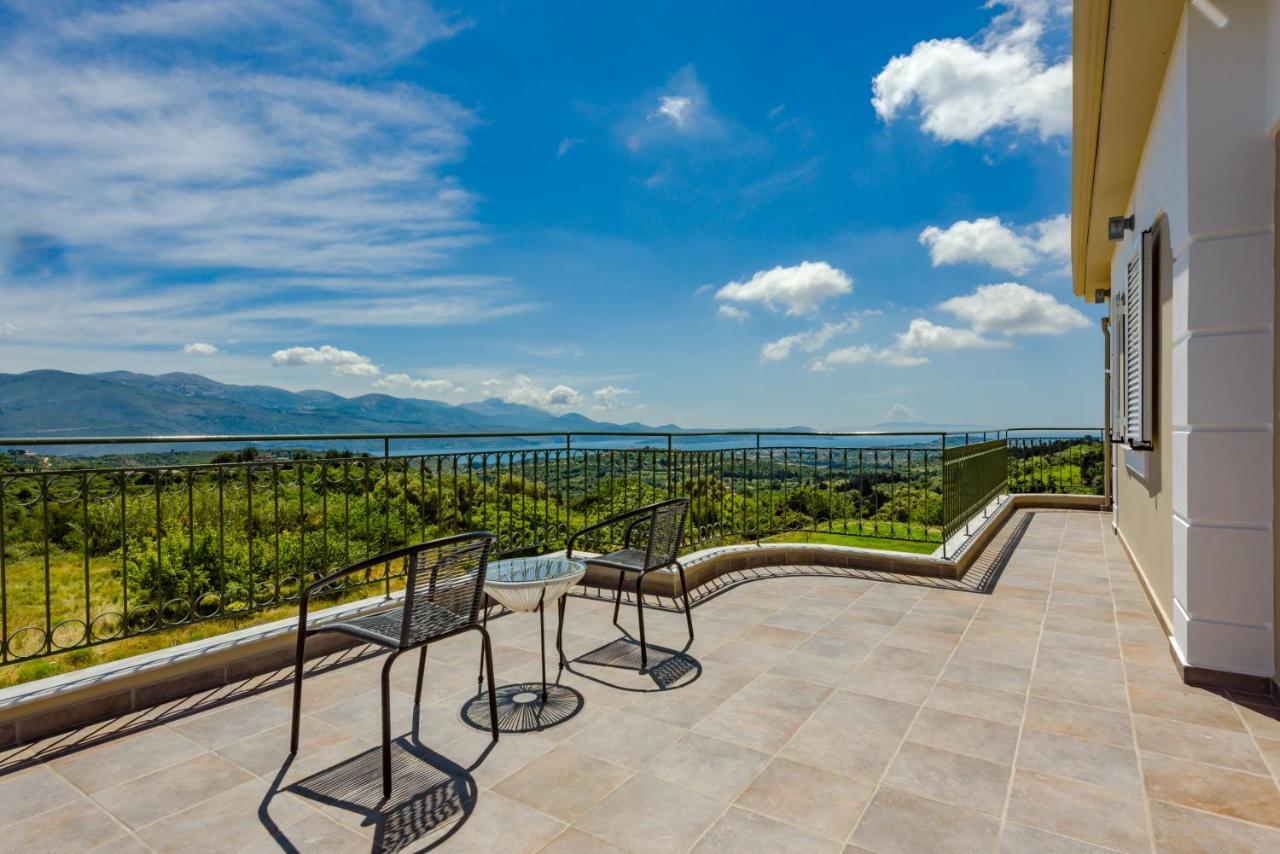 The Leaf House - Kefalonia リクスリオン エクステリア 写真